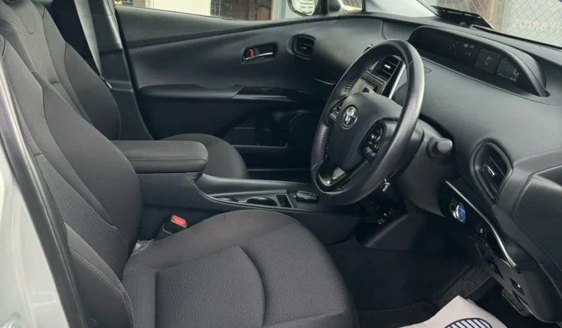 
								Toyota Prius Automatic 2019 full									