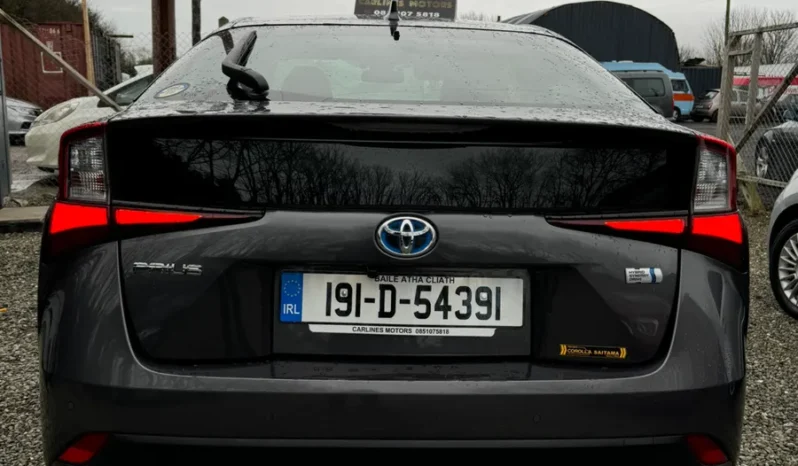 
								Toyota Prius Automatic 2019 full									