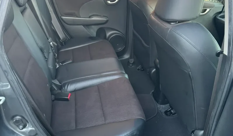 
								Toyota Prius Hybrid Automatic 2015 full									