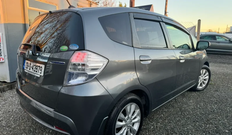 
								Toyota Prius Hybrid Automatic 2015 full									