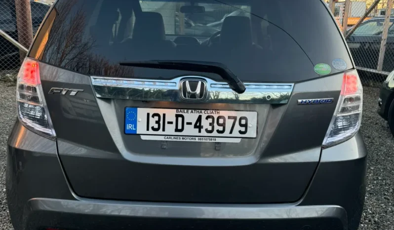 
								Toyota Prius Hybrid Automatic 2015 full									