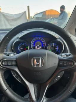 
										Toyota Prius Hybrid Automatic 2015 full									