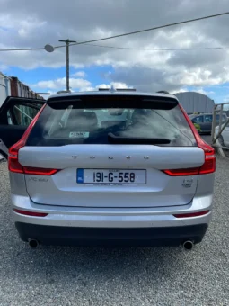 
										VOLVO XC60 Momentum D4 Auto 2019 full									