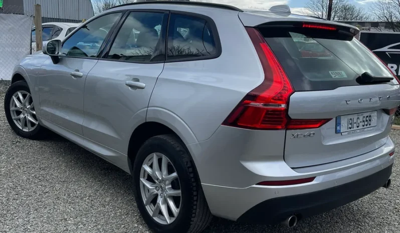 
								VOLVO XC60 Momentum D4 Auto 2019 full									