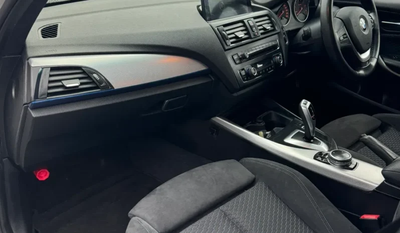 
								BMW 1 Series M-SPORTS AUTOMATIC 2014 full									