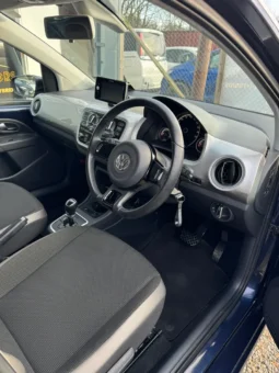 
										VW UP AUTOMATIC 2012 full									