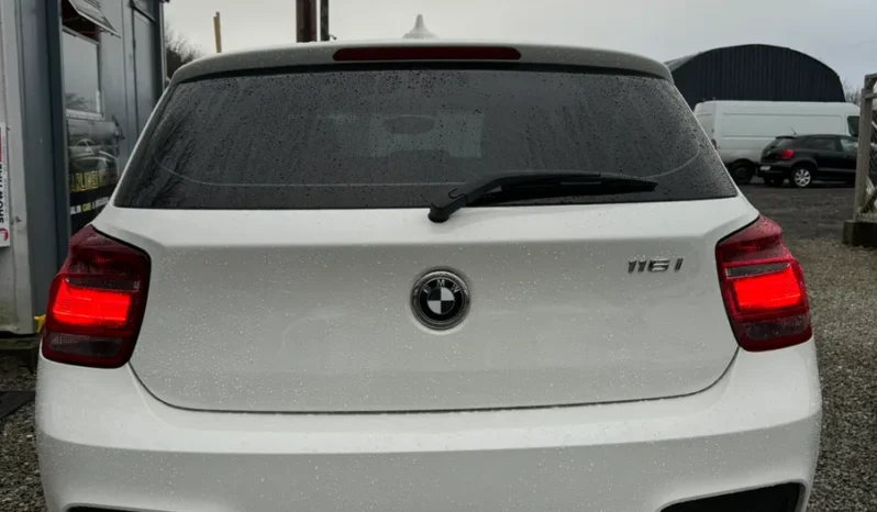 
								BMW 1 Series M-SPORTS AUTOMATIC 2014 full									